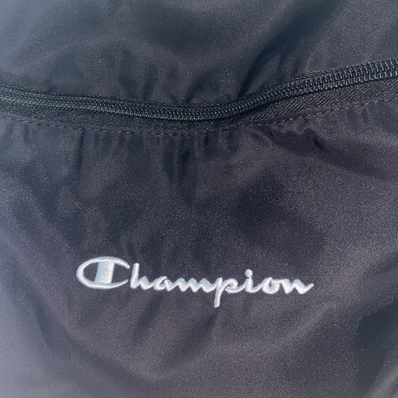 Champion Cross Body Bag - Picture 2 of 5
